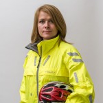 Commuter-Jacket-Yellow - Female-Model 2